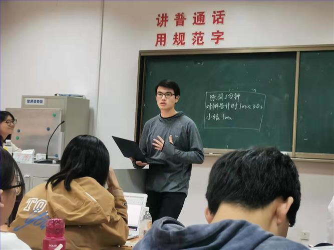 王储衡.jpg 王储衡.jpg