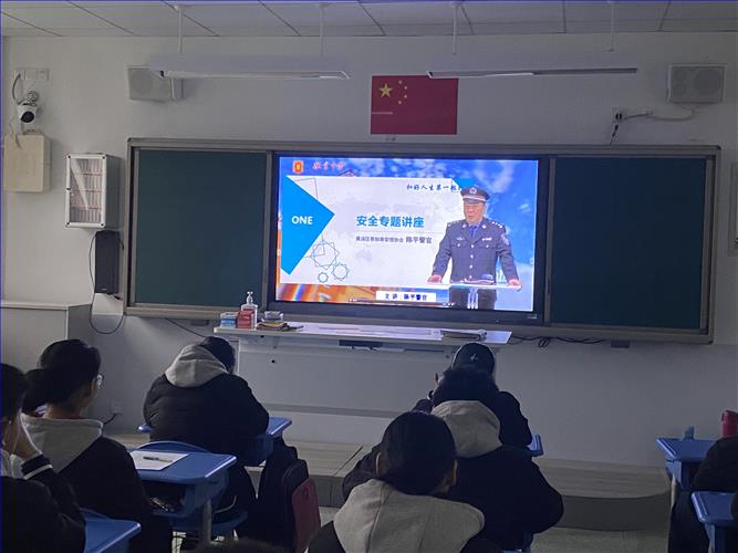 C:\Users\Administrator\Desktop\93a406463e74811b41ed9c4a3913d4f.jpg C:\Users\Administrator\Desktop\93a406463e74811b41ed9c4a3913d4f.jpg